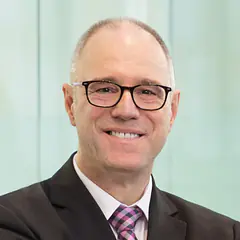 Dr. Christian Zipper