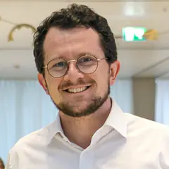 Dr. Marcel Cahenzli