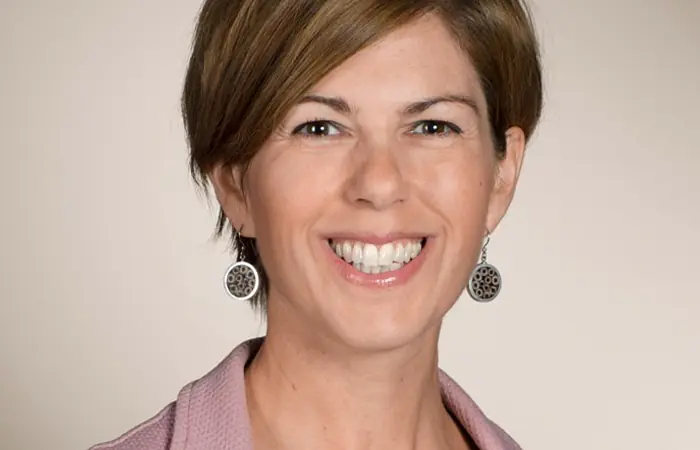 Dr. Nicola Kunz